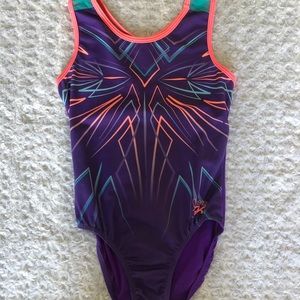 Gk leotard it’s an Al fits am-Al